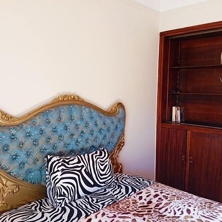 Iris Baroque Apartment Elefsína Esterno foto