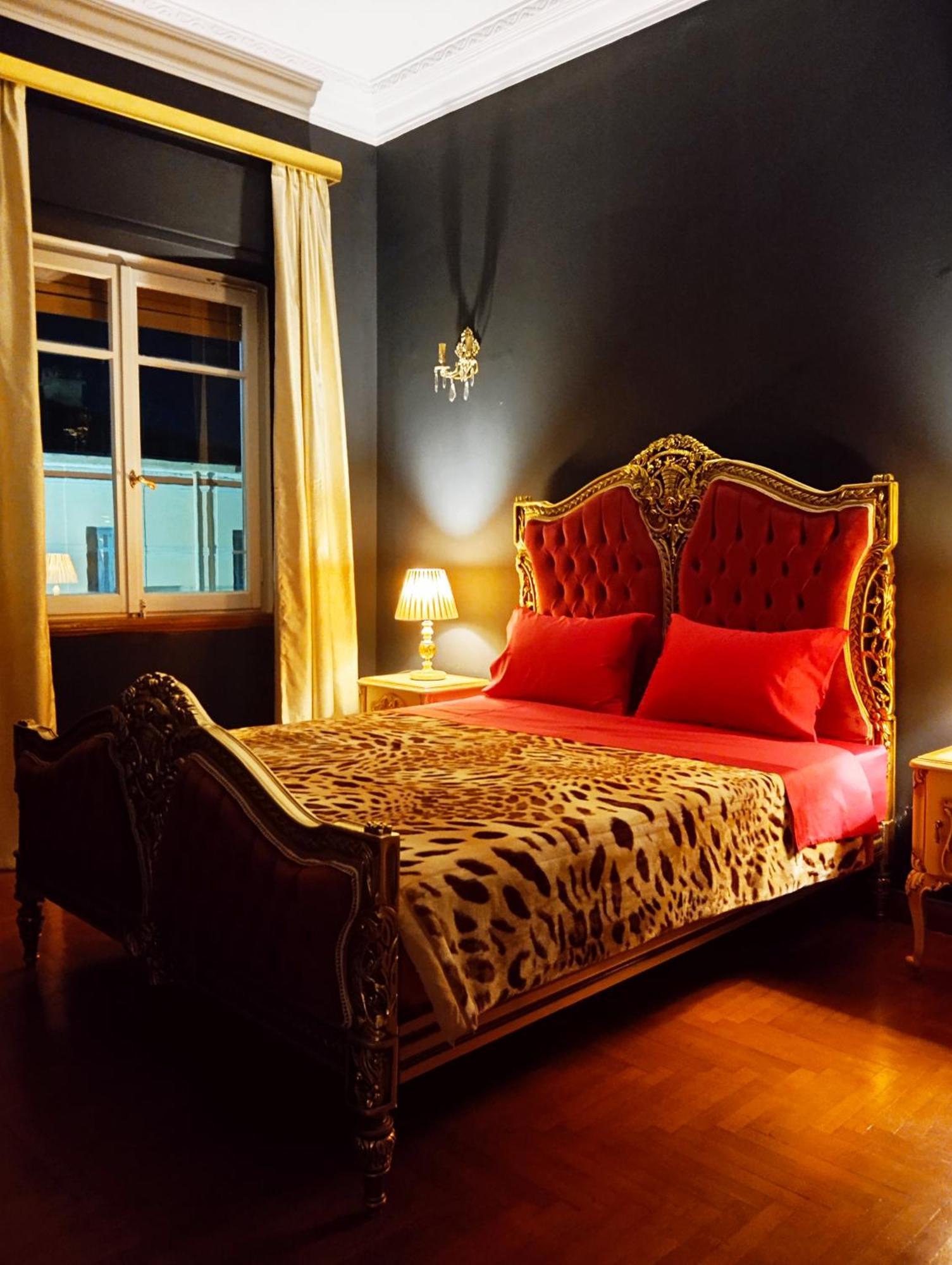 Iris Baroque Apartment Elefsína Esterno foto