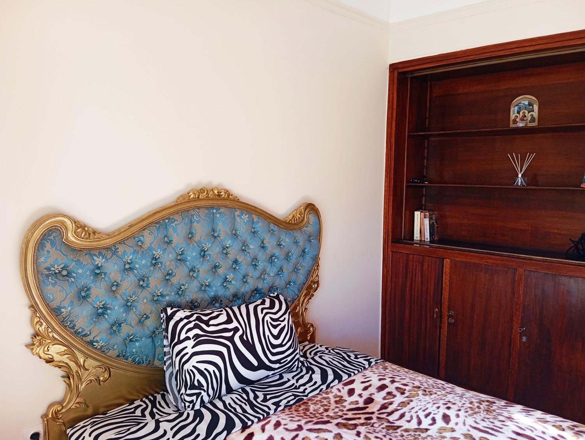 Iris Baroque Apartment Elefsína Esterno foto